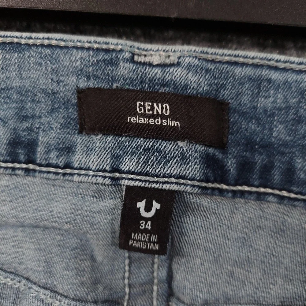 True Religion Geno Relaxed Slim Jeans Mens 34x34 Light Blue Distressed Denim